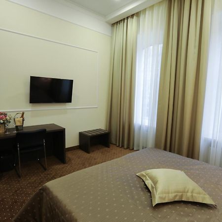 Hotel Donald Odesa Exterior photo
